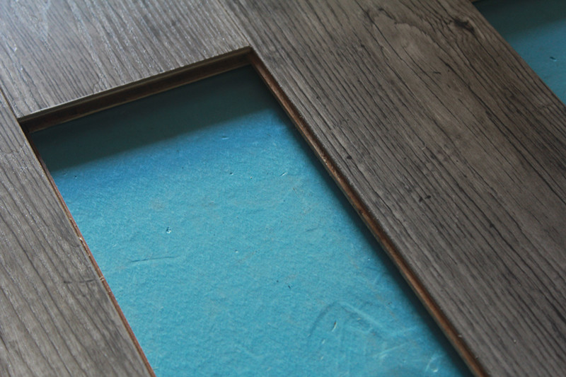 上海多層實(shí)木復(fù)合地板榆木15家用復(fù)合木地板環(huán)保地暖鎖扣廠家直銷